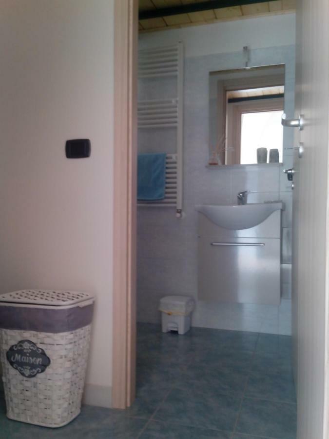 Happy Sunday Apartment Trani Exterior photo